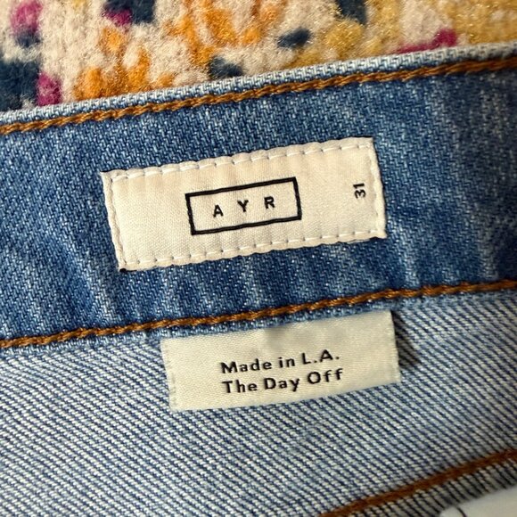 AYR The Day Off Denim Jean Shorts Mom's Pool Womens Size 31 Frayed Hem Stretch - Picture 6 of 10